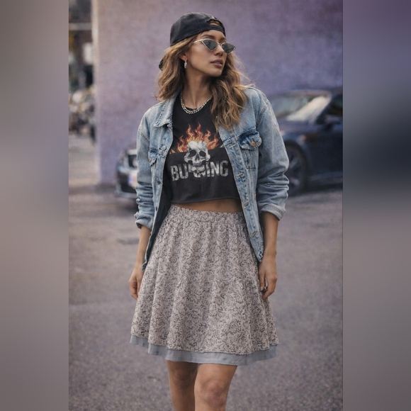 Zoe D. Dresses & Skirts - Zoe D. | Tiered Layer Damask Print Knit A Line Skirt, Size S